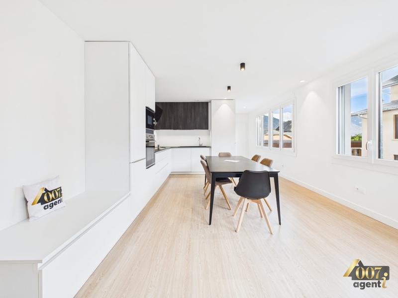 Appartement - 75 m² - 3 pièces