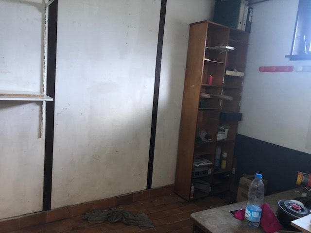 Local commercial - 870 m²