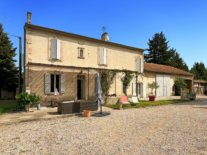 Maison - 219 m² - 8 pièces