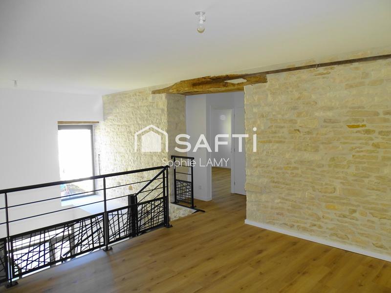 Maison - 180 m² - 5 pièces