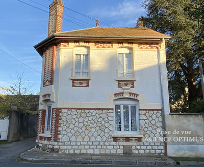 Maison - 101 m² - 5 pièces