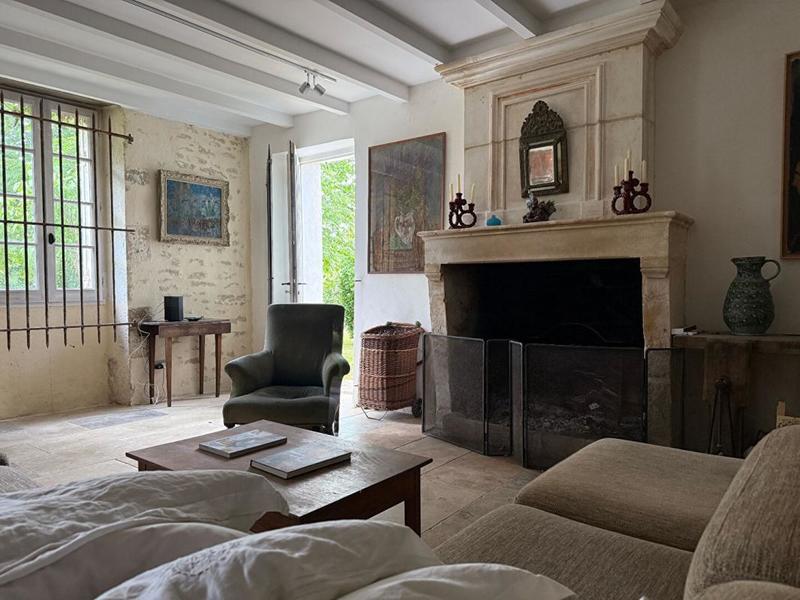 Maison - 255 m² - 7 pièces