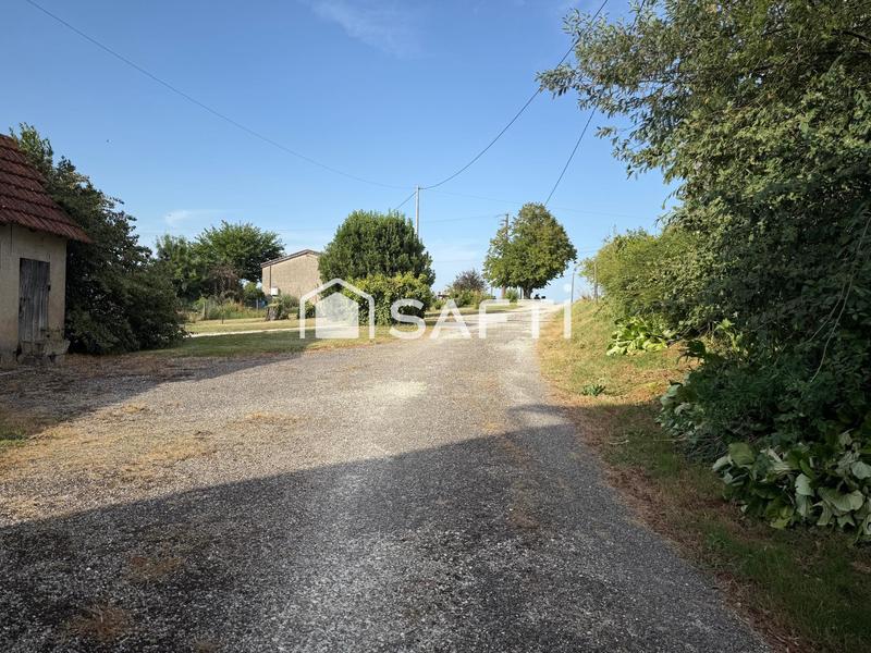 Maison - 205 m² - 9 pièces