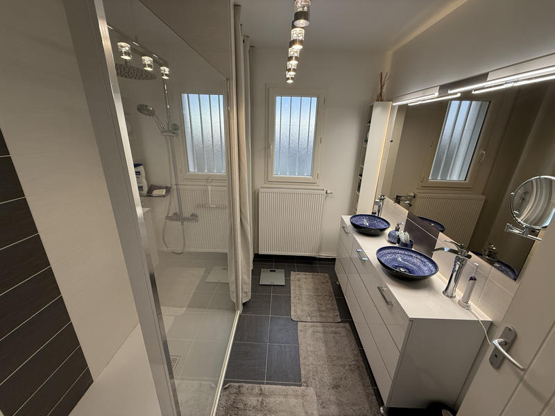 Maison - 112 m² - 5 pièces