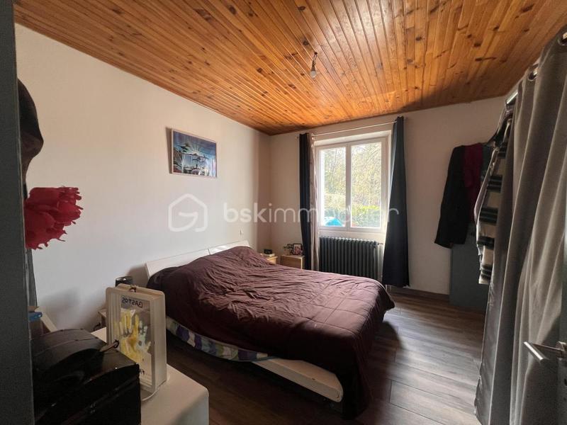 Maison - 95 m² - 4 pièces