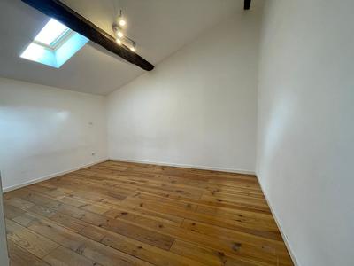 Appartement - 95 m² - 4 pièces