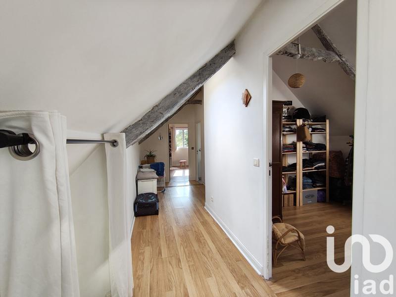 Maison - 104 m² - 6 pièces