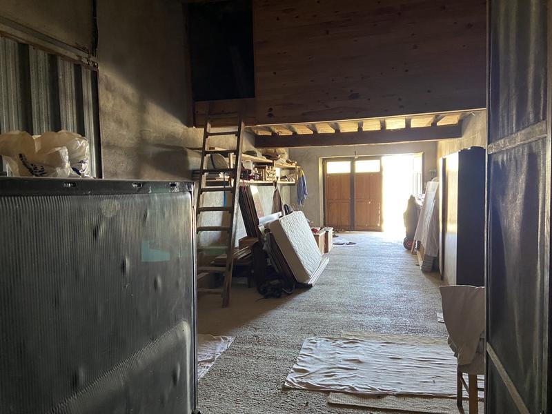 Maison traditionnelle - 352 m² - 23 pièces