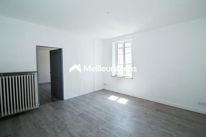 Appartement - 82 m² - 3 pièces