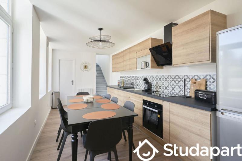 Chambre - 10 m² - 1 pièce