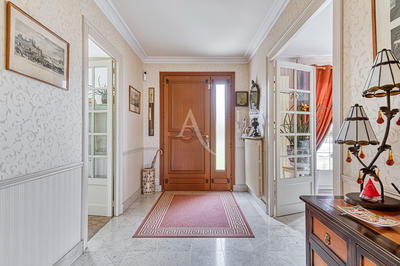 Maison - 170 m² - 5 pièces