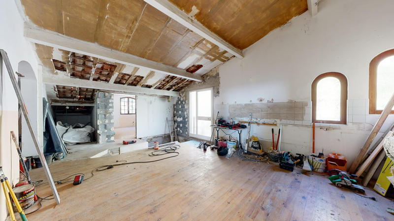 Maison - 420 m² - 19 pièces