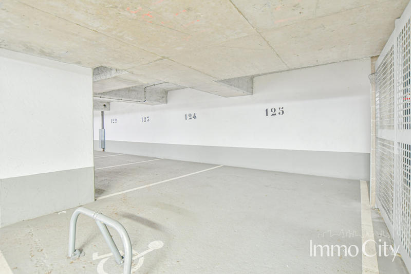 Parking - 11 m²