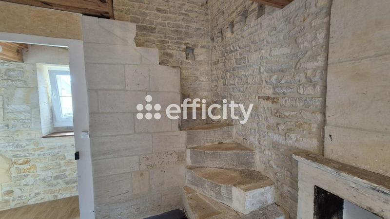 Maison - 230 m² - 10 pièces