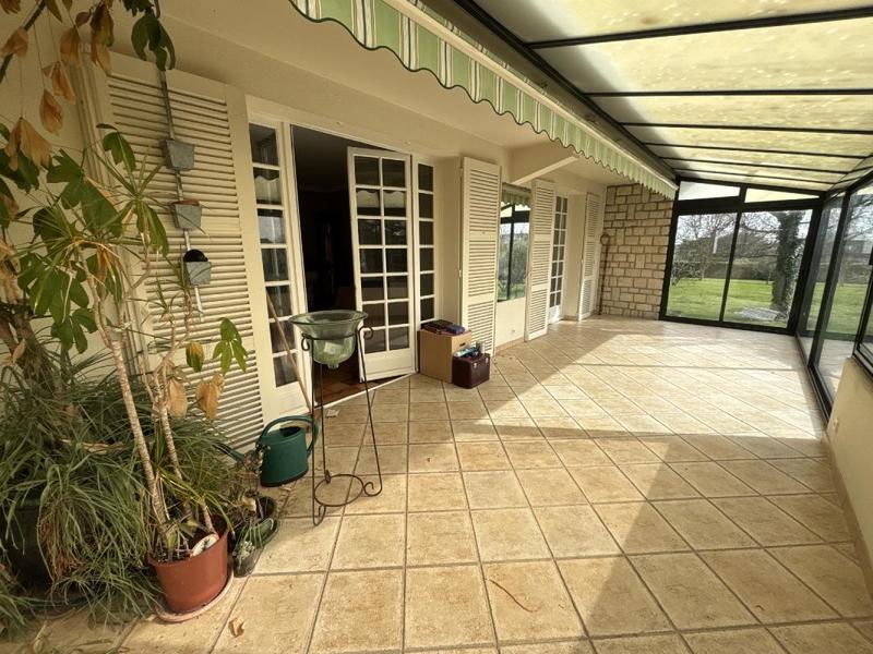 Pavillon - 218 m² - 10 pièces