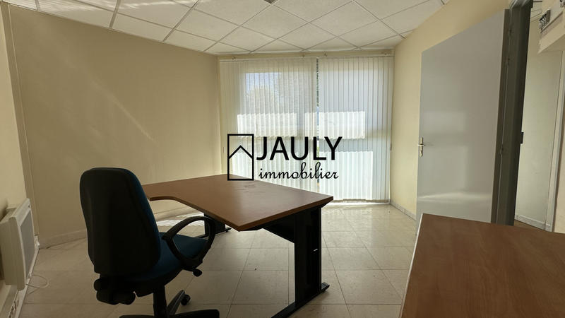 Bureau - 29 m² - 1 pièce