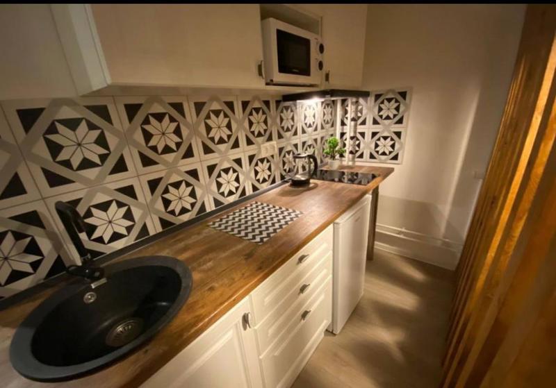 Studio - 18 m² - 1 pièce