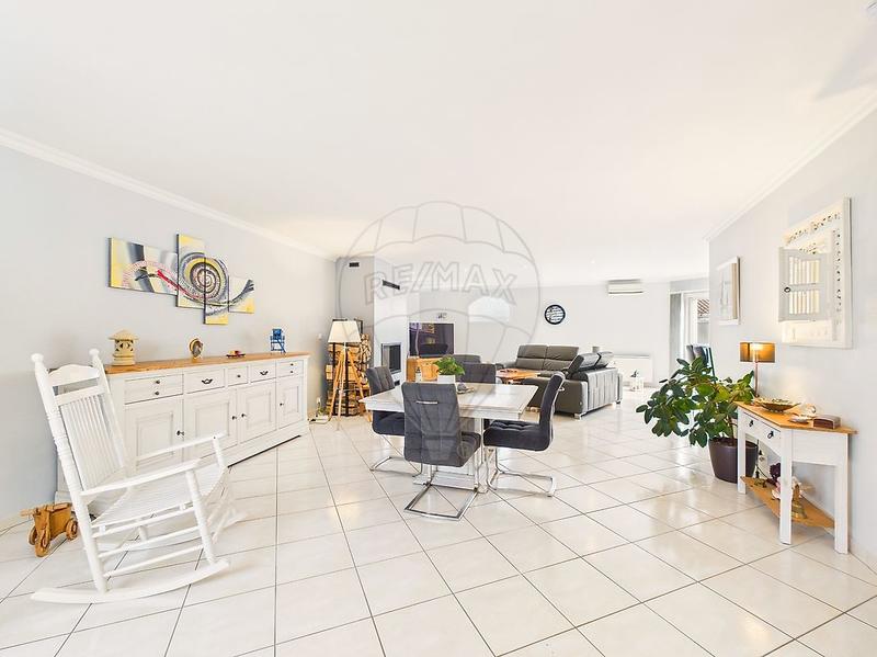 Maison - 165 m² - 5 pièces