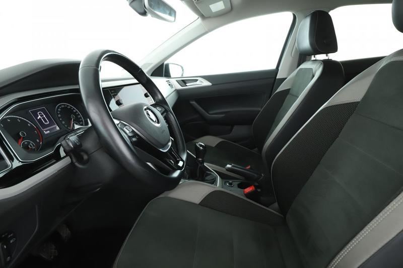 Volkswagen Polo 1.0 Tsi Carat 110 ch