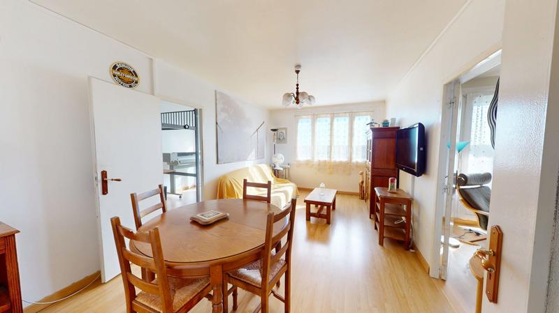 Appartement - 65 m² - 4 pièces