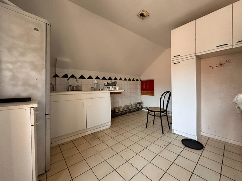 Appartement - 81 m² - 5 pièces