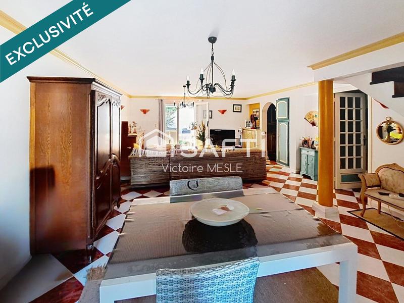 Maison - 93 m² - 4 pièces