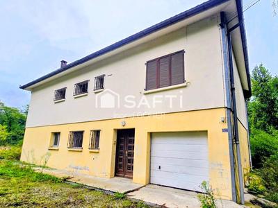 Maison - 180 m² - 7 pièces