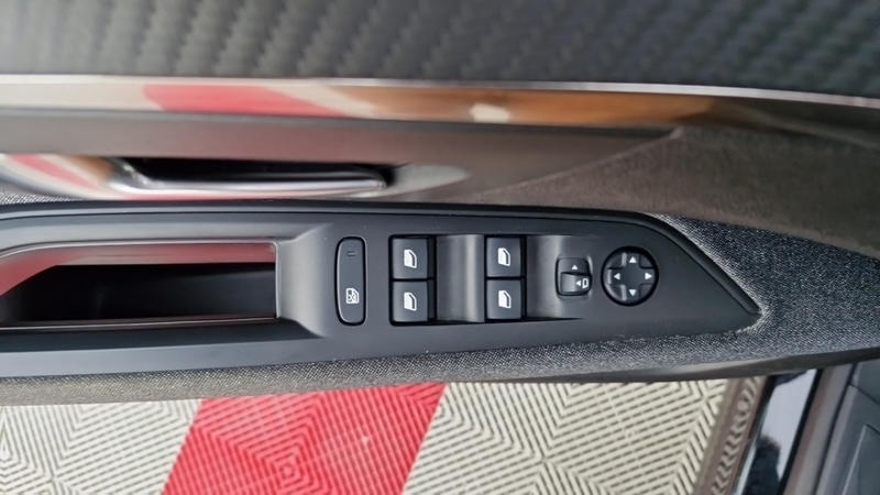 Peugeot 5008 Business bluehdi 130ch ss eat8 active