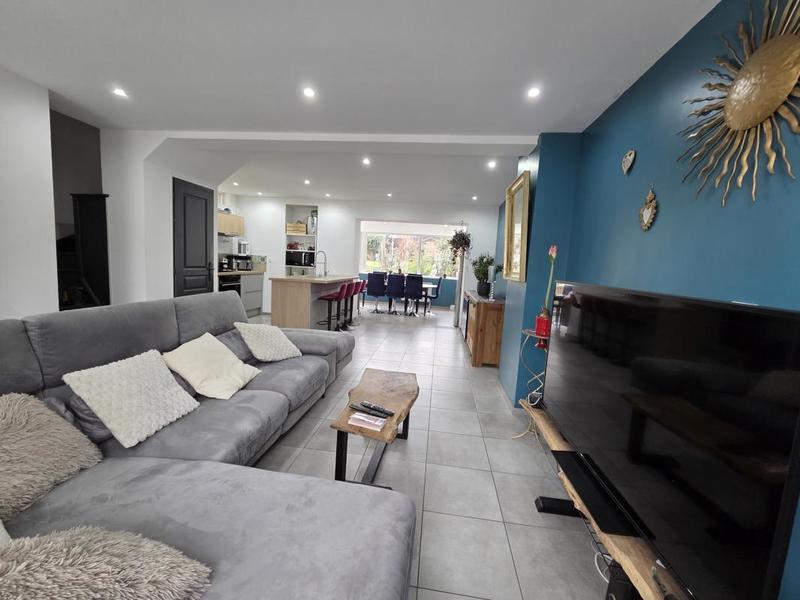 Maison de ville - 83 m² - 5 pièces