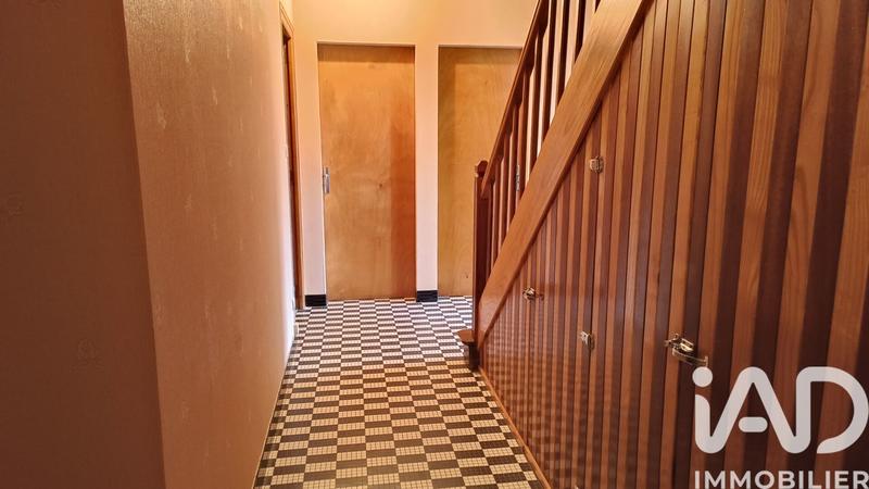 Maison - 94 m² - 5 pièces