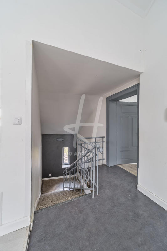 Appartement - 118 m² - 5 pièces