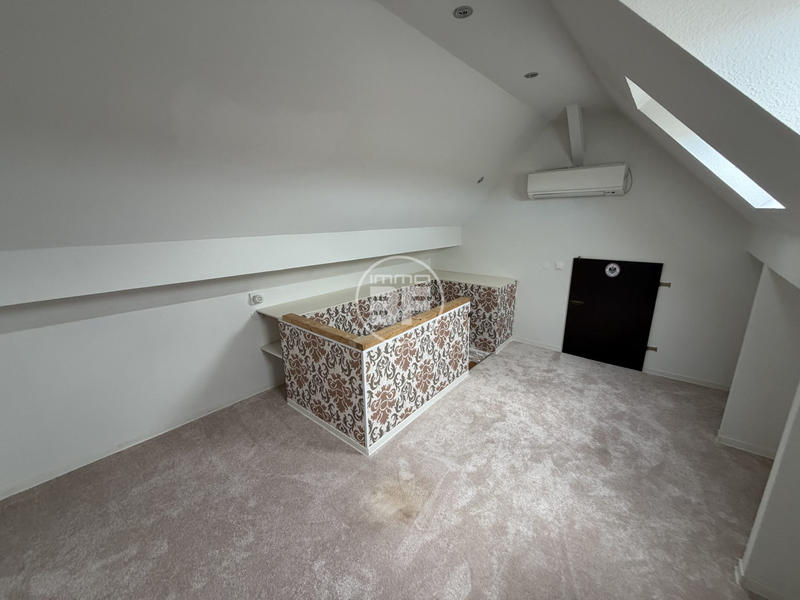 Appartement - 125 m² - 5 pièces