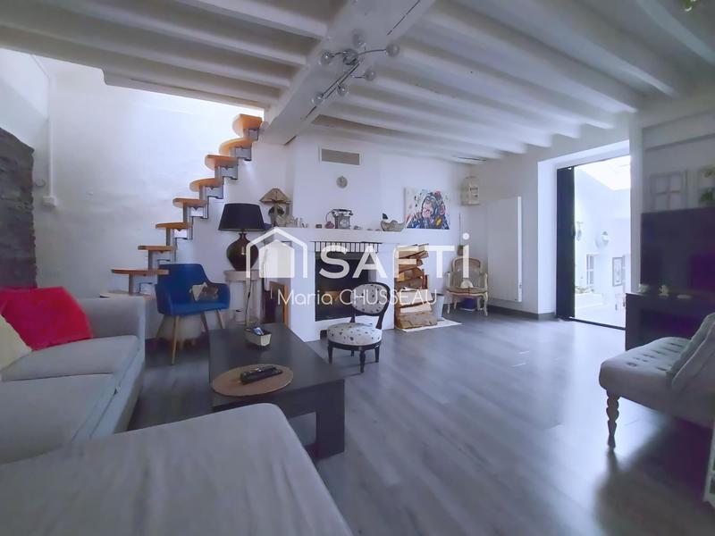 Maison - 84 m² - 4 pièces