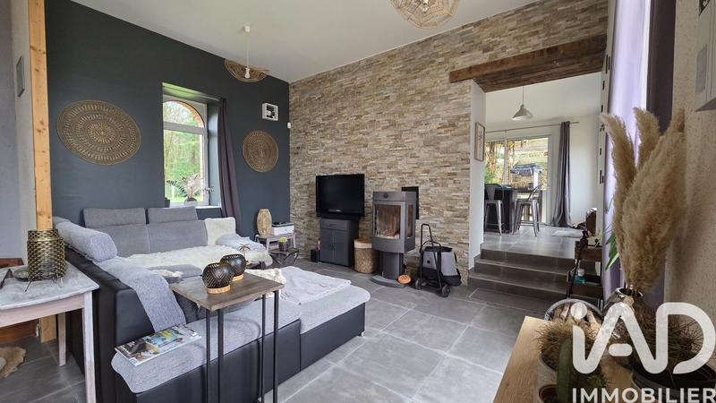 Maison - 227 m² - 8 pièces