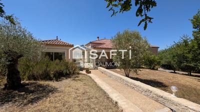 Maison - 217 m² - 9 pièces