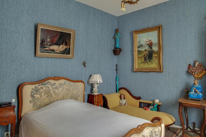 Propriété - 210 m² - 10 pièces