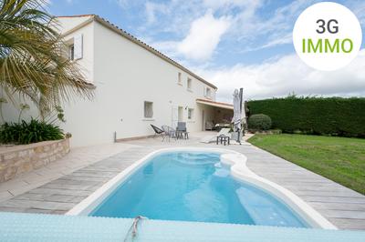 Propriété - 168 m² - 8 pièces