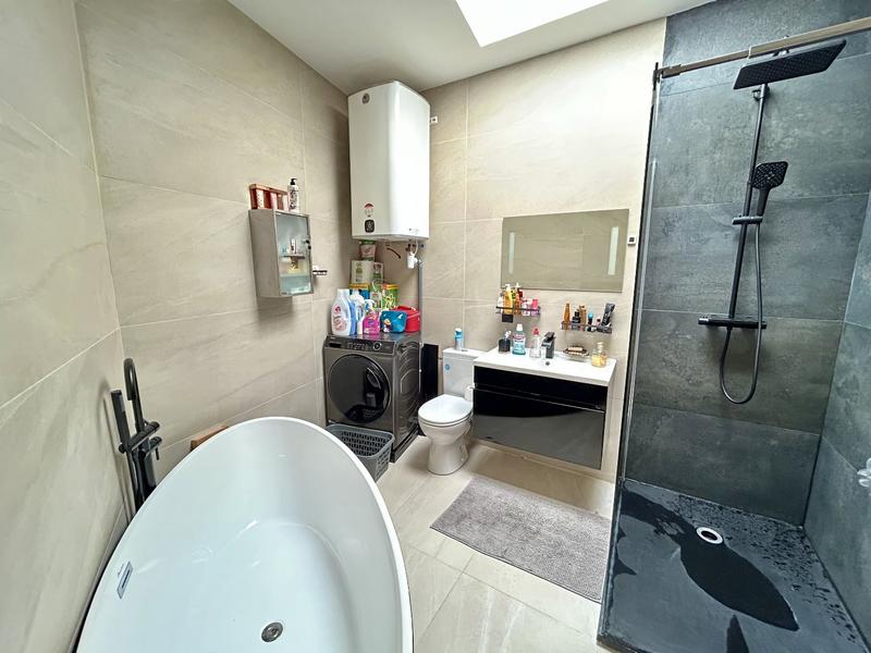 Appartement - 89 m² - 3 pièces