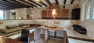 Maison - 179 m² - 7 pièces