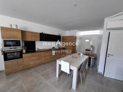 Maison - 120 m² - 6 pièces