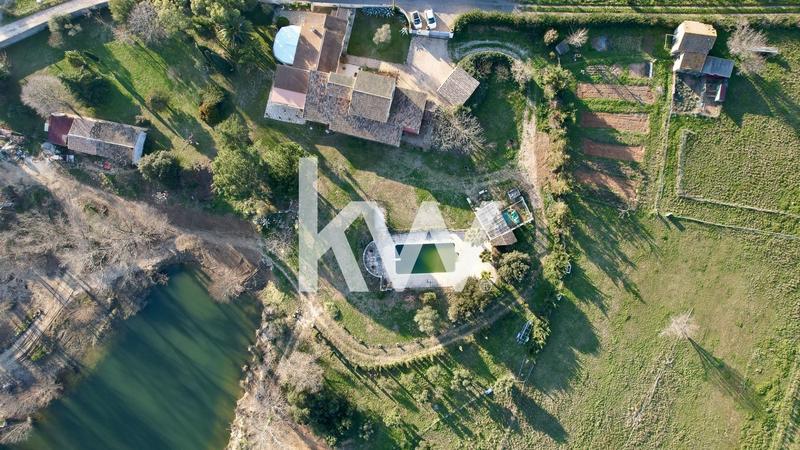 Mas - 278 m² - 7 pièces