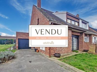 Maison - 95 m² - 4 pièces