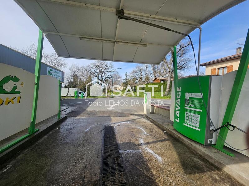 Local commercial - 135 m² - 10 pièces