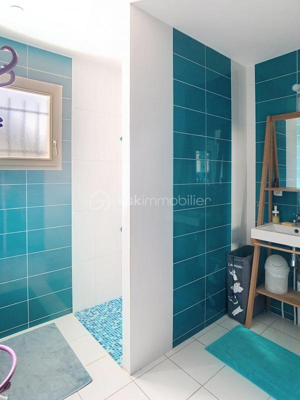 Pavillon - 130 m² - 5 pièces