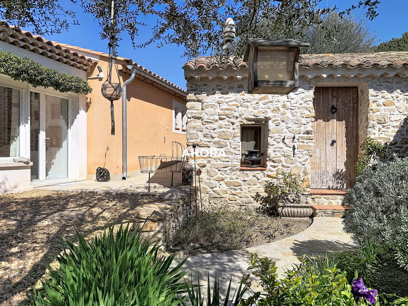 Maison - 165 m² - 6 pièces