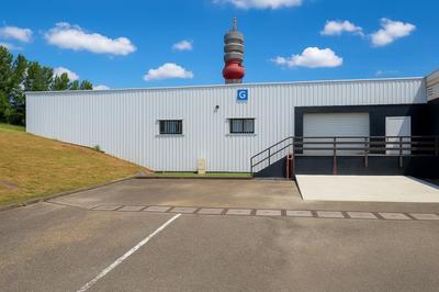 Local commercial - 694 m²