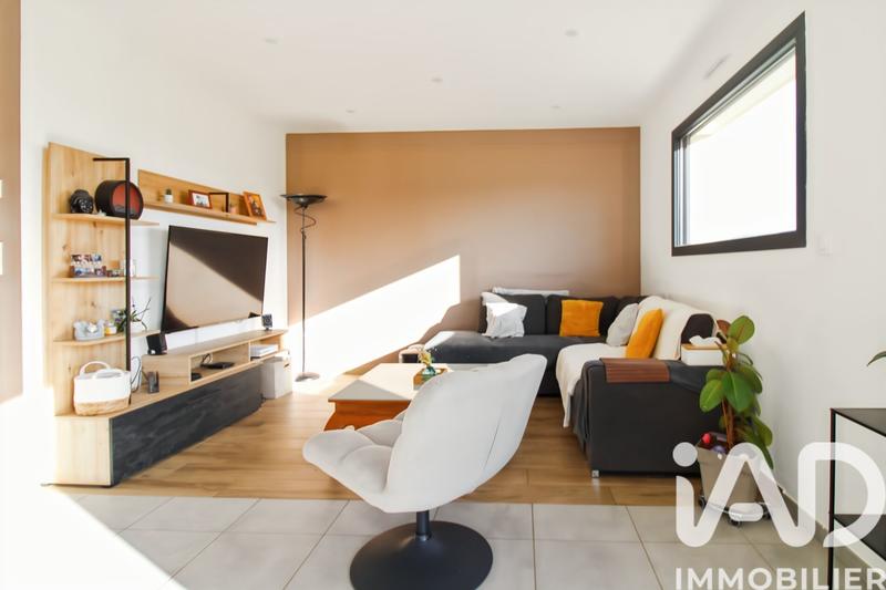 Maison - 94 m² - 5 pièces