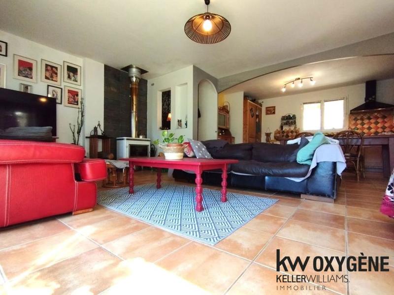 Maison - 107 m² - 4 pièces