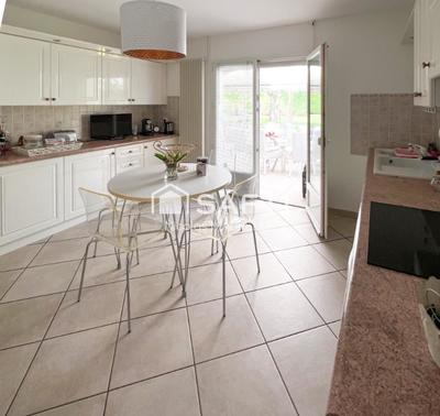 Maison - 150 m² - 6 pièces