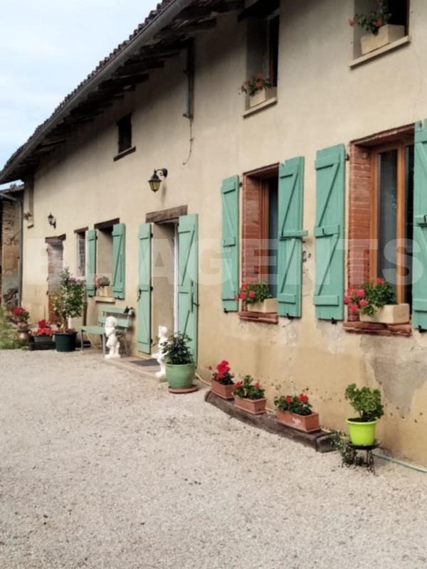 Longère - 334 m² - 6 pièces